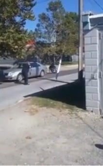 Un policía dispara a un hombre en silla de ruedas en Wilmington, Estados Unidos.