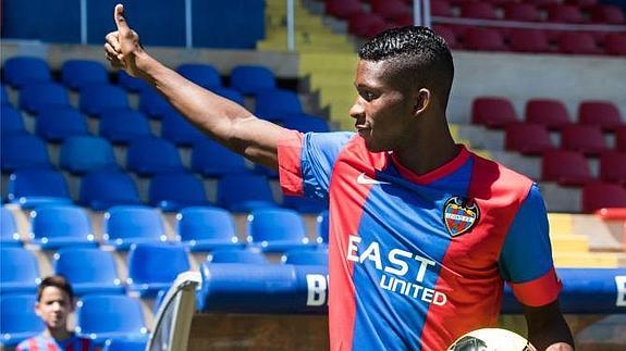 Lerma, convocado para el Bernabéu sin ni siquiera pasar por Valencia