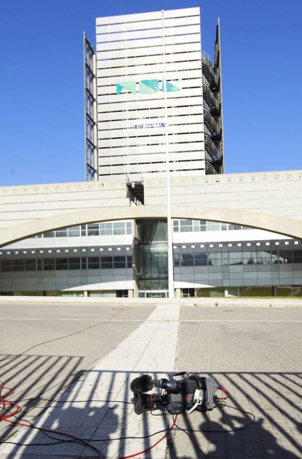 El Consell apoya la ley que permitirá poner los cimientos de la nueva RTVV