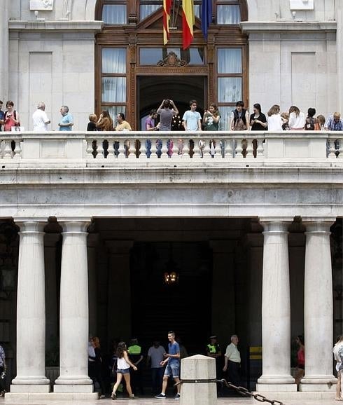 La fachada del Ayuntamiento de Valencia, en una foto reciente.