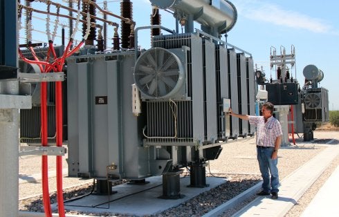 El presidente de la federación, Salvador Escutia, en las instalaciones de Alginet.:: lp