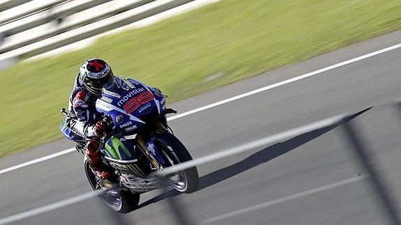 Jorge Lorenzo durante los entrenamientos en Cheste.