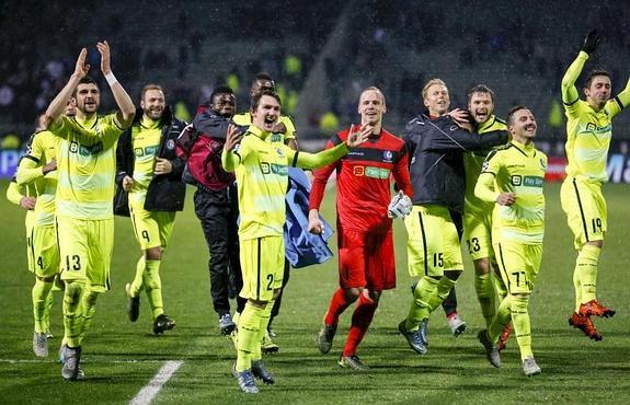 Los jugadores del Gante celebran su victoria. 