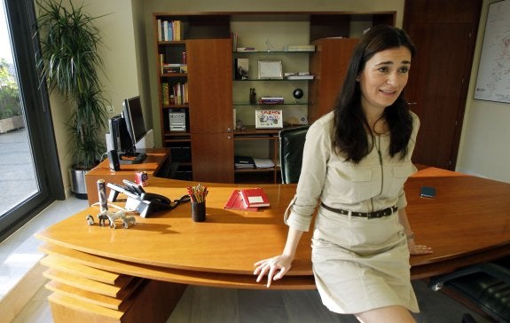 Carmen Montón, en la conselleria. :: juanjo monzó