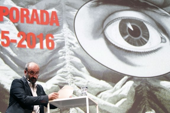 Livermore presenta las  actividades del Palau  de les Arts.  :: irene marsilla