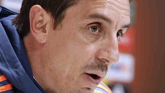Gary Neville, entrenador del Valencia CF.
