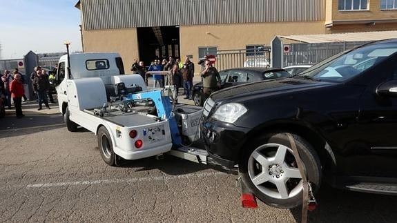 Trabajadores de grúa en uno de los paros.