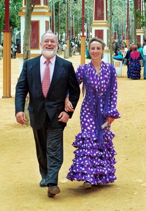 Arias Cañete y Micaela Domecq en la Feria de Jerez. :: borja luque