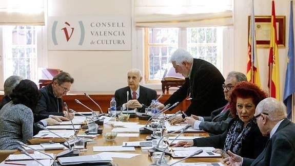 Pleno Consell Valencia de Cultura, al que asiste Consuelo Ciscar.