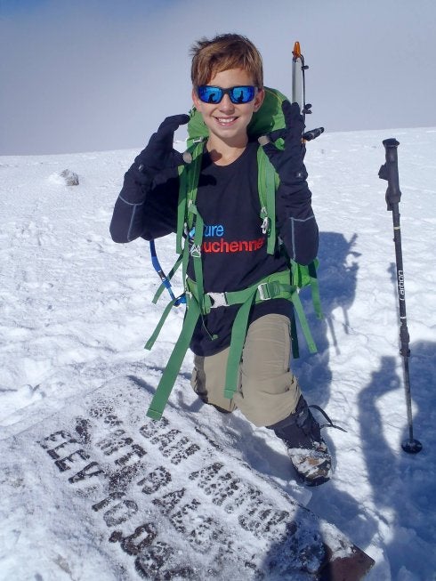 Tyler Armstrong, en la cumbre del San Antonio (3.068 metros), en California. :: r. c.