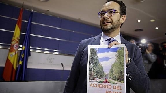 Pablo Iglesias y Pedro Sánchez.