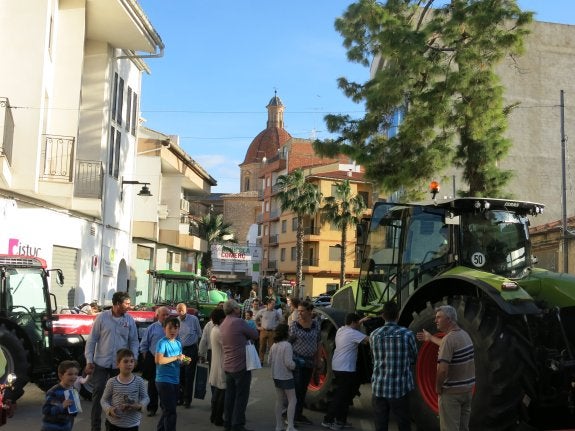 Una edición anterior de la Feria Agrícola y de Comercio de Turís. :: lp