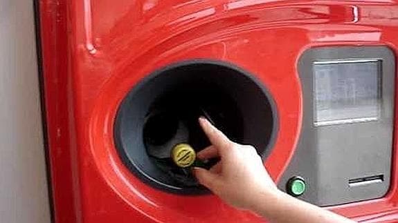 Valencia pondrá máquinas de reciclaje y el usuario recibirá 10 céntimos por envase