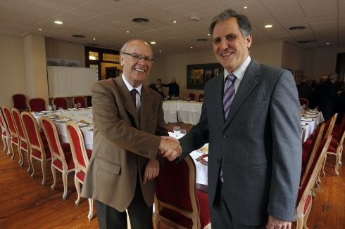 Ramón Ferrer (AVL) con Martínez Roda (RACV). :: irene marsilla