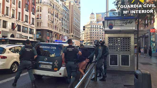 La Guardia Civil de Alicante desmantela una banda de trata de blancas