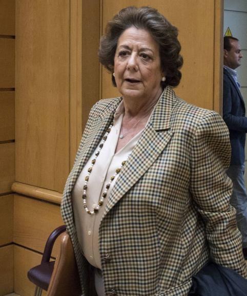 Rita Barberá recibe un sobre con una bala dentro, el segundo en año y medio