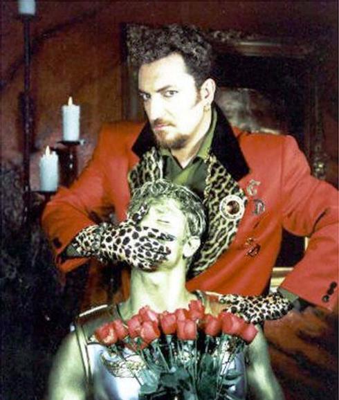 El cantante Tino Casal.