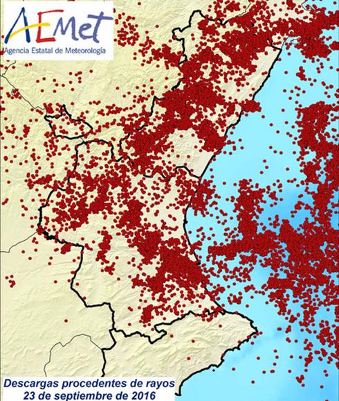 Rayos caídos en la Comunitat Valenciana y su área marítima durante la tormenta del viernes.