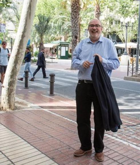 25.000 euros en cortinas