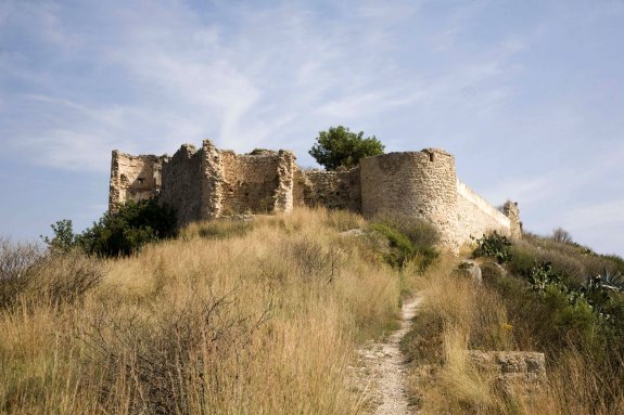 Castillo de Gandia, donde el gobierno local iniciará la construcción de un mirador en unas semanas. :: pau sanmiguel