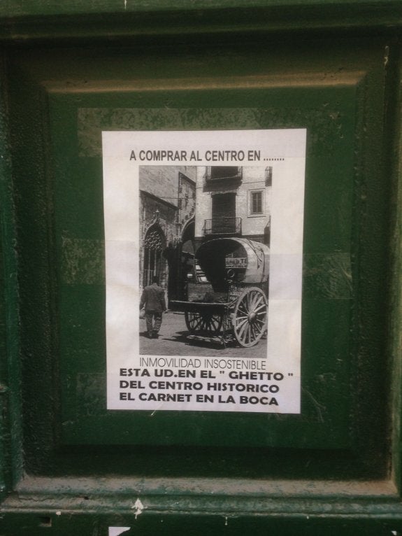 Cartel en pequeños comercios valencianos. :: 