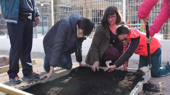 El barrio de Nou Moles acoge el primer parque inclusivo de Valencia