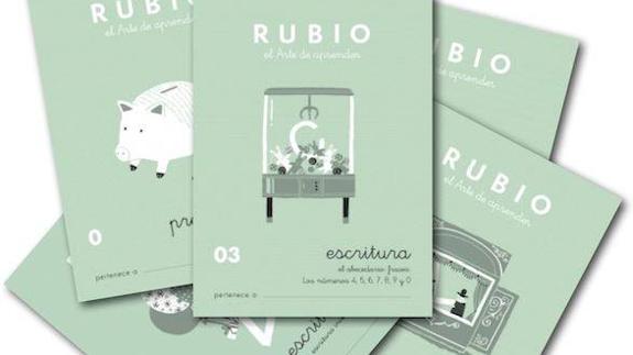 Cuadernos Rubio entrega más de 2.300 cuadernillos a niños de Sierra Leona, un vehículo y mobiliario para una escuela