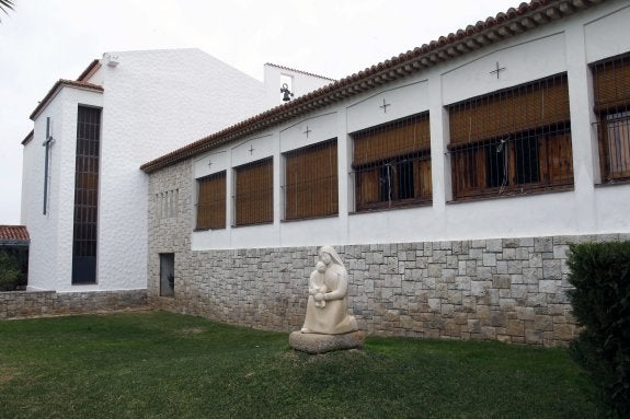 Convento carmelita de Puçol, uno de los monasterios afectados por los robos. :: Irena marsilla