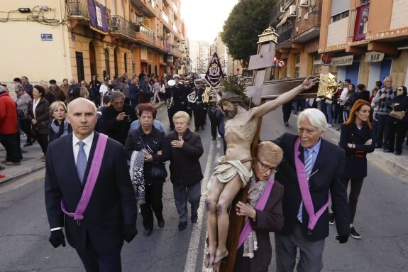 Arrancan las procesiones de la Semana Santa Marinera de Valencia