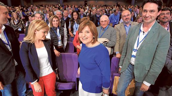 Isabel Bonig, junto a Vicente Betoret. 