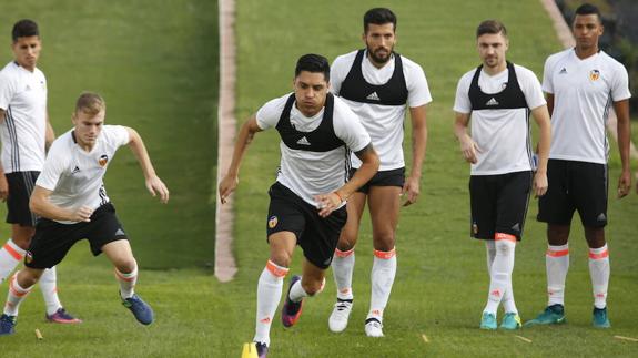 Un entrenamiento del Valencia CF. 