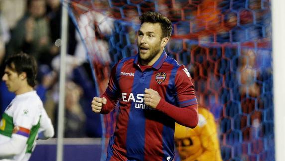 Víctor Casadesús, jugador del Levante UD