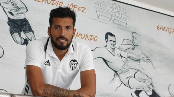 Ezequiel Garay, jugador del Valencia CF