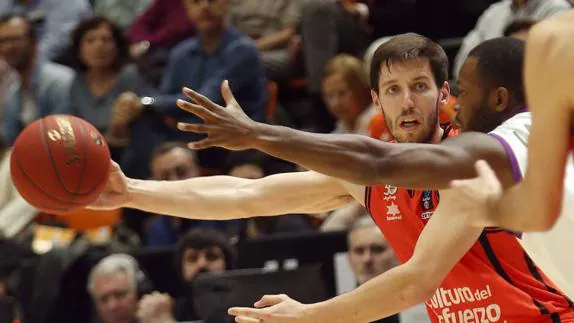 Van Rossom se pierde el playoff entre Valencia Basket y Barcelona