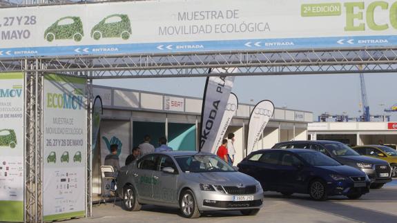 Muestra de Movilidad Ecológica - ECOMOV, en la Marina del Puerto de Valencia.