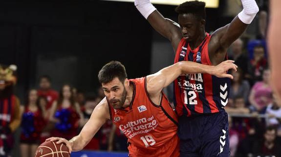 Fernando San Emeterio, jugador del Valencia Basket