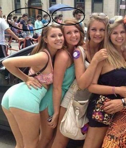 Solución | ¿Algo raro en esta foto?