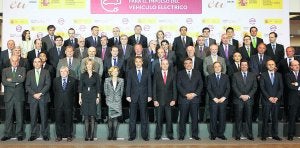 Zapatero sitúa al coche eléctrico como ideal de modelo económico