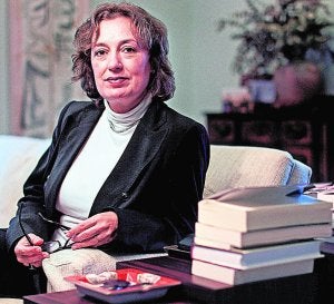 La valenciana Isabel Burdiel obtiene el Premio Nacional de Historia