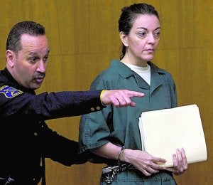 El ex de Carrascosa podrá ver a su hija si la menor recibe ayuda psicológica
