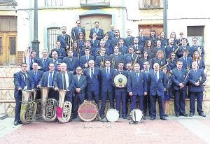 Los integrantes de la banda de música de Castell de Castells. ::
LP