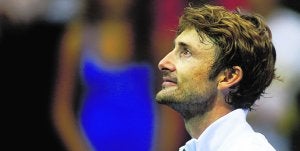 Ferrero firma una despedida con sorpresa