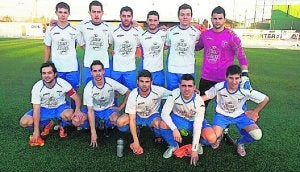Los jugadores del Athlétic La Vall de Tavernes. ::
LP