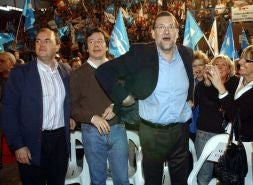 Rajoy, en el acto de precampaña celebrado ayer en Badajoz.