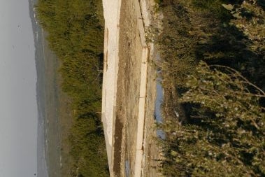 Hermanitas del Cordero levantan en Navalón un convento con cabañas de madera para orar