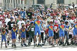 2.000 personas, en la Patinada a Valencia más reivindicativa