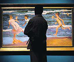 SOROLLA Y LA LUZ. 'Corriendo por la playa', pintado por Sorolla en 1908. /EFE/ K. FÖRSTERLING