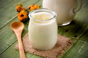 Salsa de yogur picante