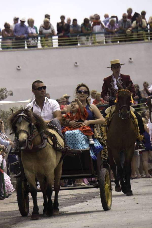 Tercera jornada en la Feria de Mayo de Torrevieja