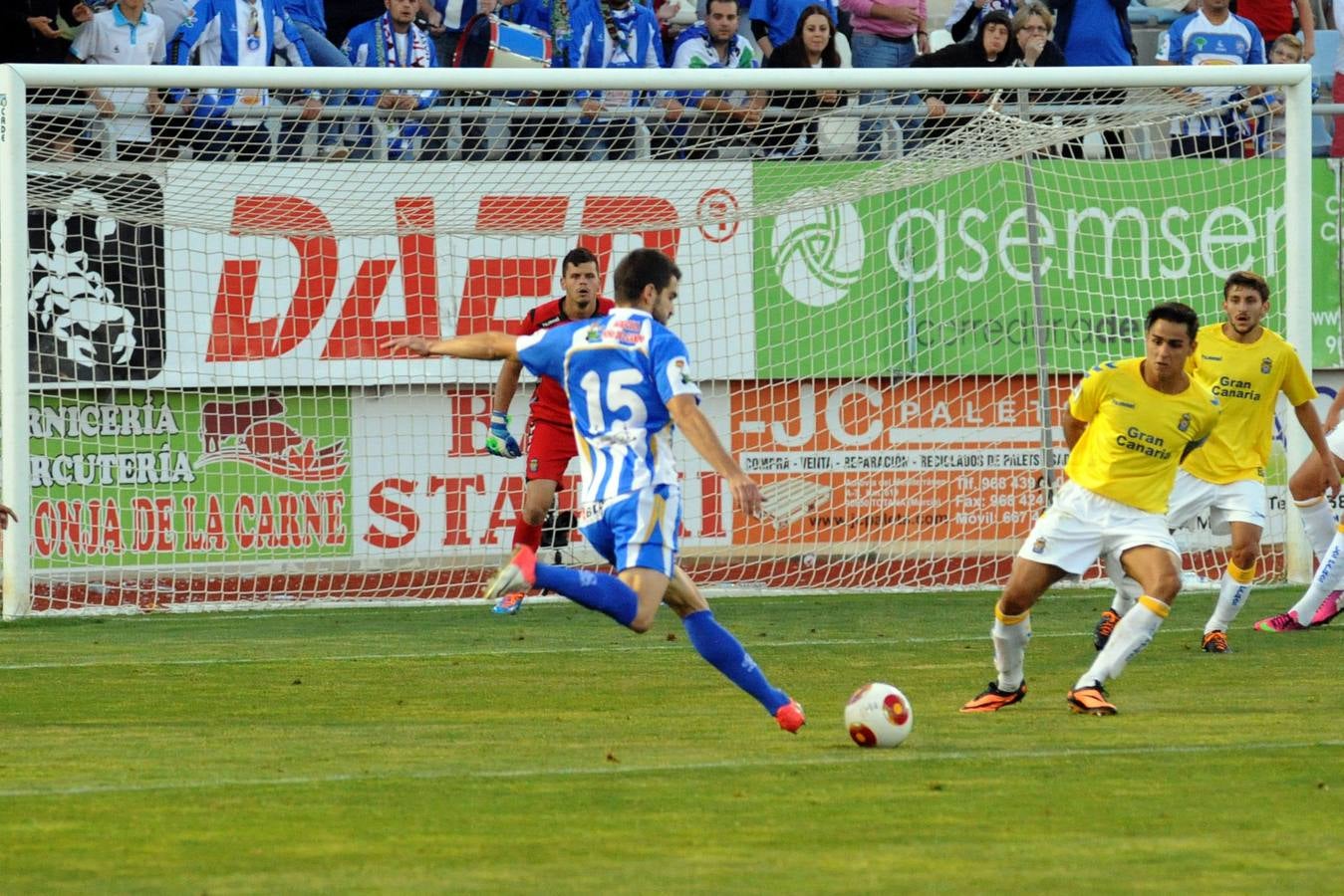 La Hoya pasa la primera eliminatoria del &#039;playoff&#039;